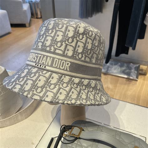 christian dior mens hats|christian dior bucket hat price.